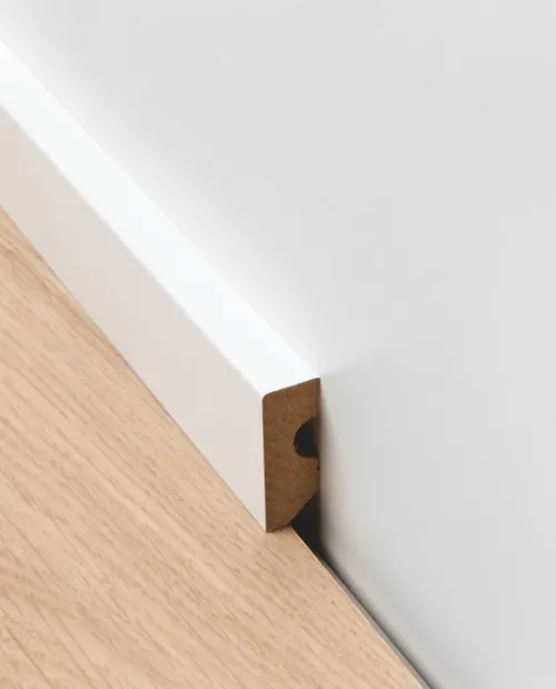 Quick Step laminált padló szegélyléc 40mm QSPSKR4PAINT