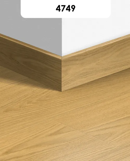 Quick Step Capture 77 mm-es dekorazonos szegélyléc Quick Step Capture 77 mm-es dekorazonos szegélyléc