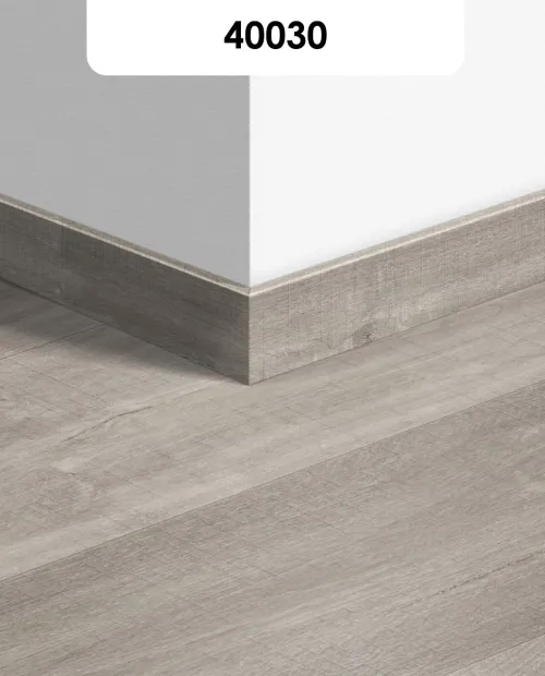 Quick Step Alpha Blos és Blos Base 58 mm-es dekorazonos vinyl szegélyléc Quick Step Alpha Blos és Blos Base 58 mm-es dekorazonos vinyl szegélyléc