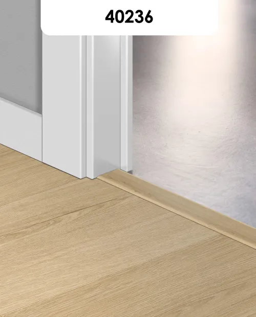 Quick Step Alpha Bloom dekorazonos vinyl burkolatváltó sín