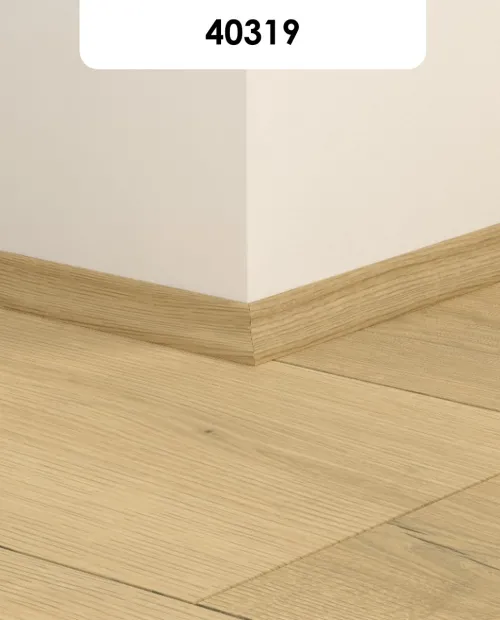 Quick Step Alpha Bloom 17 mm-es dekorazonos vinyl szegélyléc