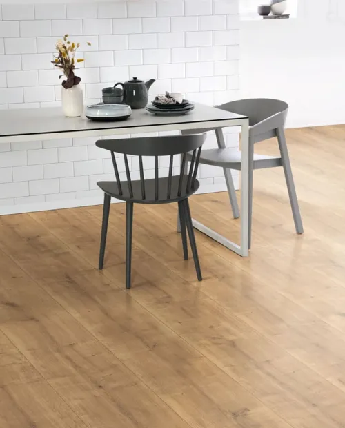 Egger laminált padló Kingsize 8 mm EL2733