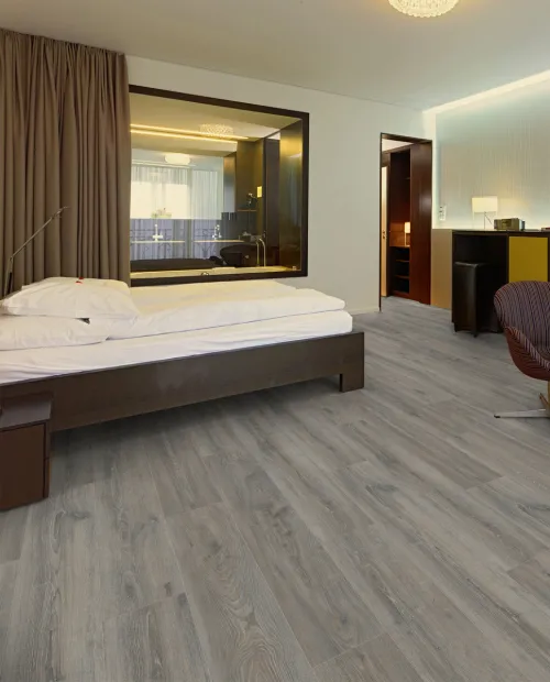 Swiss Krono laminált padló Grand Selection Evolution Copper Oak 4512