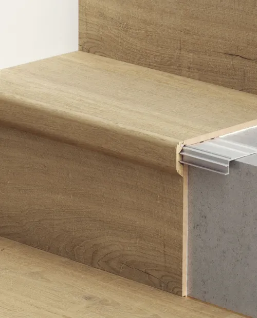 Quick Step laminált padló lépcső burkolat Classic