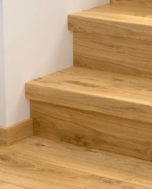 Quick Step laminált padló lépcső burkolat Classic