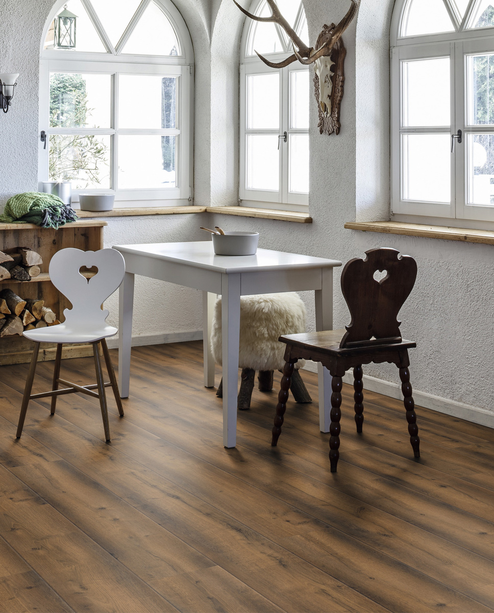 Kaindl furnérparketta Aqua Wood O352