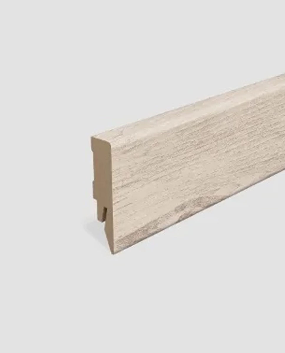 Egger Laminált padló szegélyléc L 632