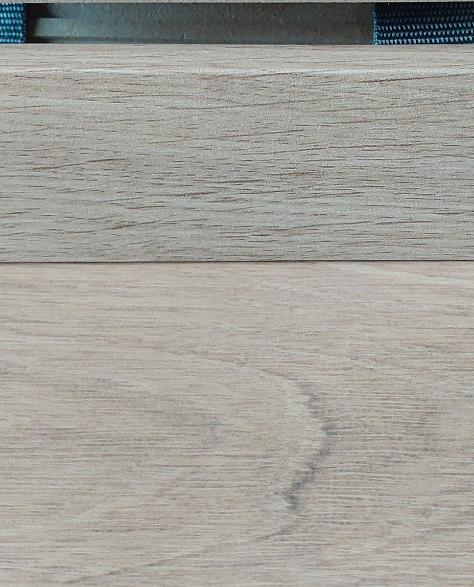 Kaindl dekorazonos szegélyléc 67138 Akciós készlet 