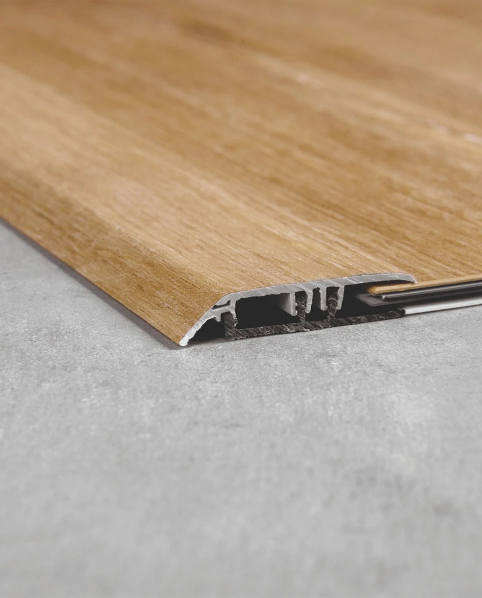 Vitality Amouse és Amouse Base dekorazonos burkolatváltó 