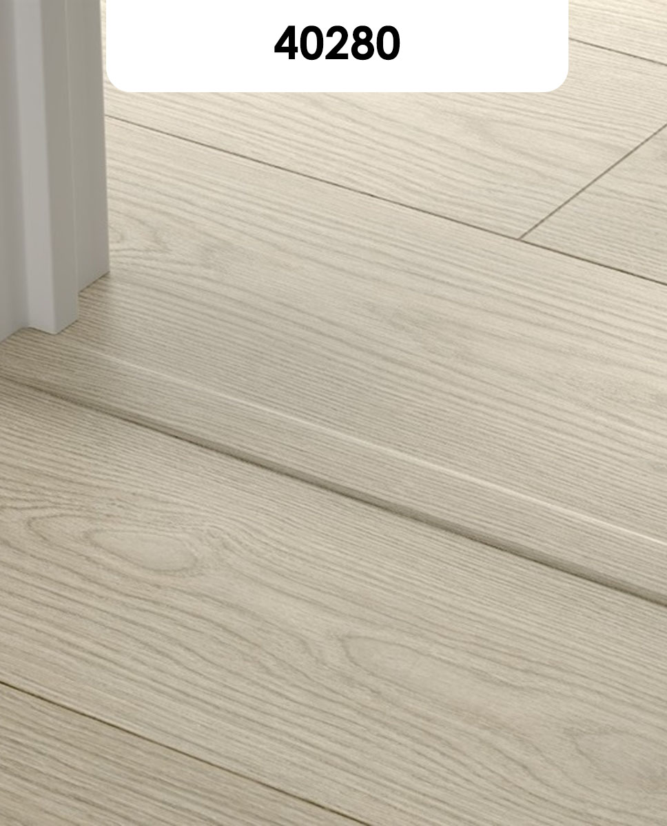 Quick Step Alpha Blos és Blos Base dekorazonos vinyl burkolatváltó sín 