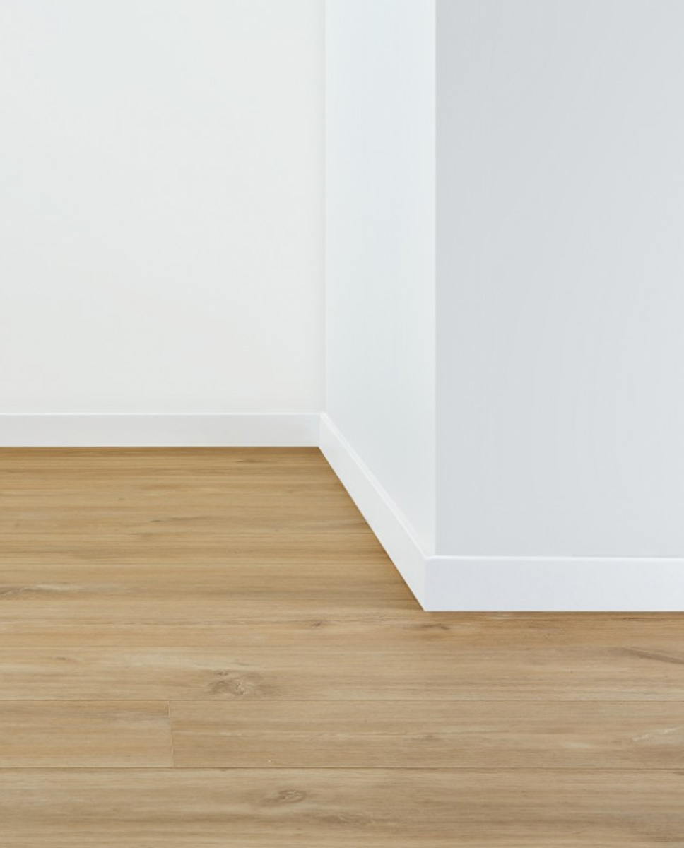 Quick Step vízálló festhető 55 mm-es szegélyléc NEVSKRPAINTA