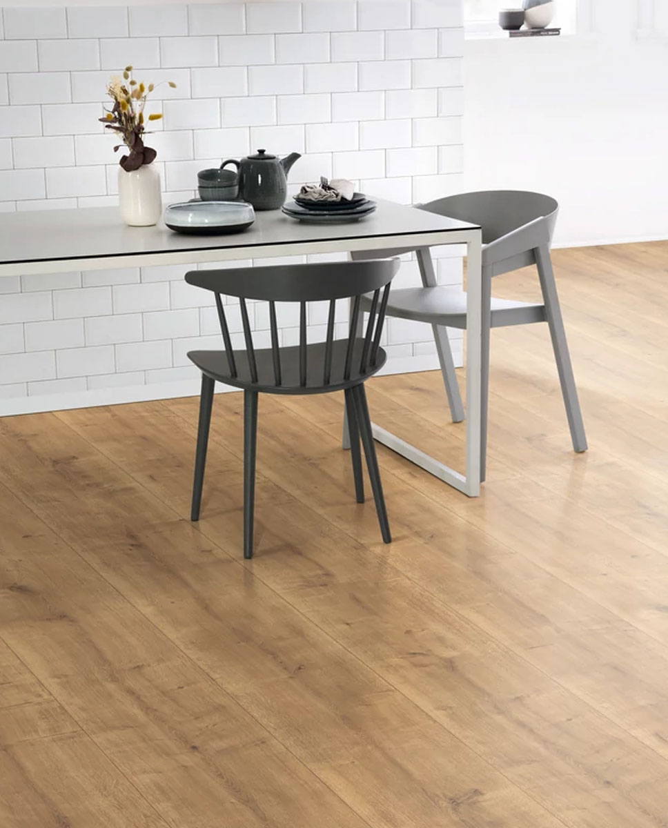 Egger laminált padló Kingsize 8 mm EL2733