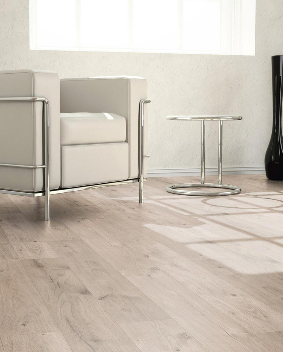 Kaindl laminált padló Aqua Pro Széles Classic Touch 7mm K2144