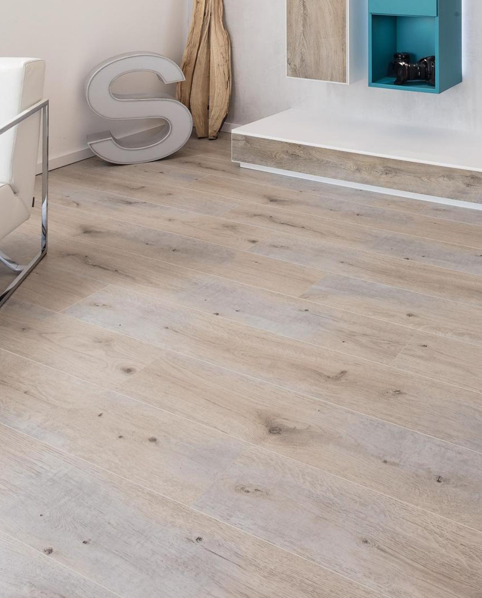 Kaindl laminált padló Classic Touch Standard 8 mm K4418