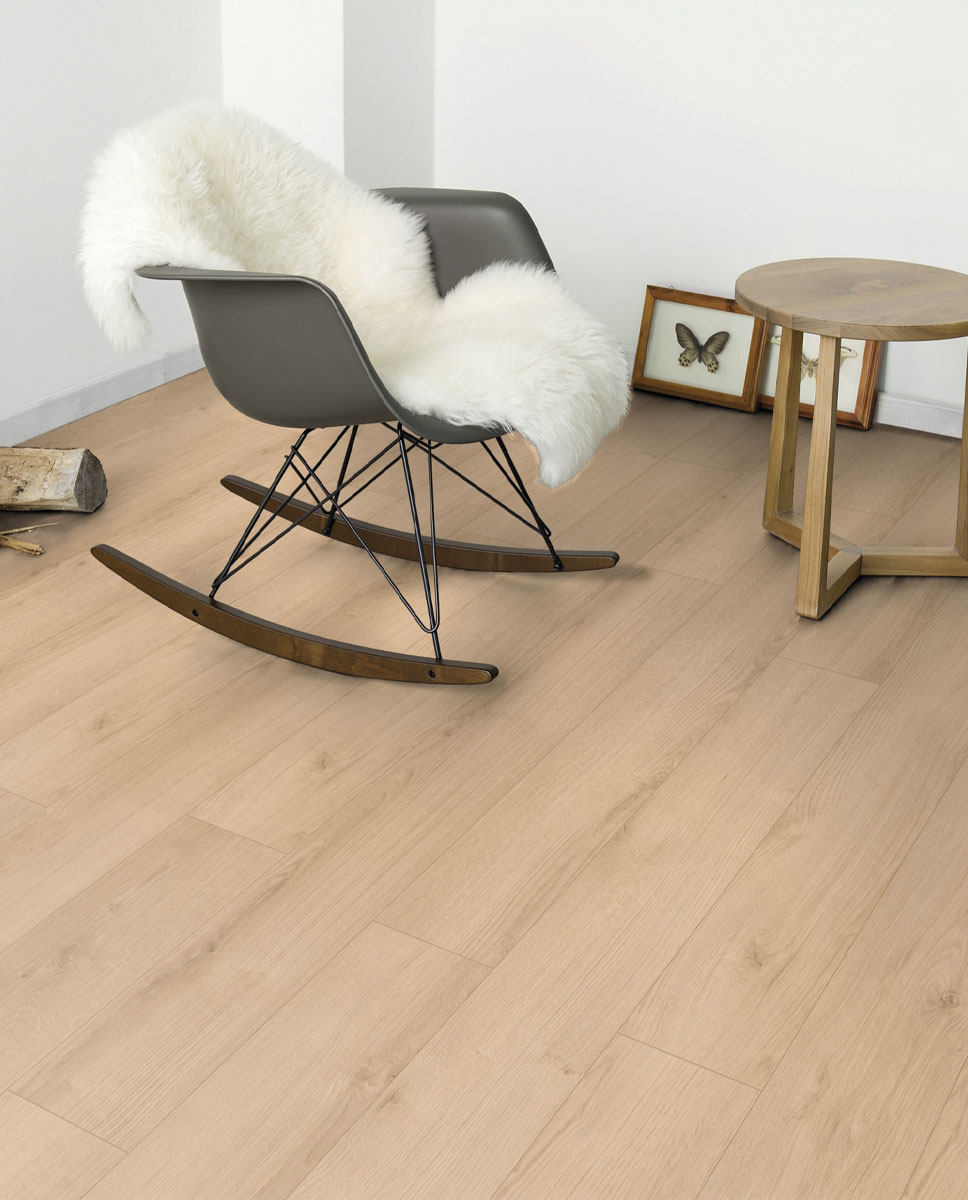 Kaindl laminált padló 8 mm Natural Touch Széles K4423