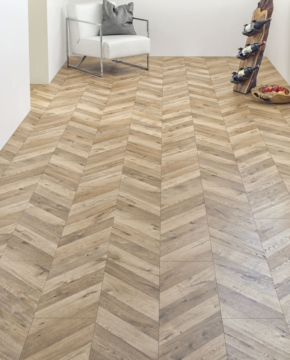 Kaindl laminált padló 8 mm Natural Touch Széles K4378