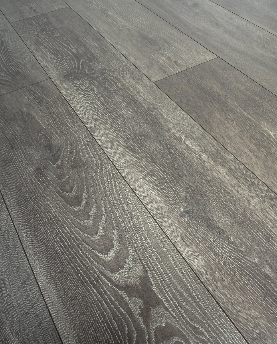 Swiss Krono laminált padló Grand Selection Evolution Graphite Oak 4510