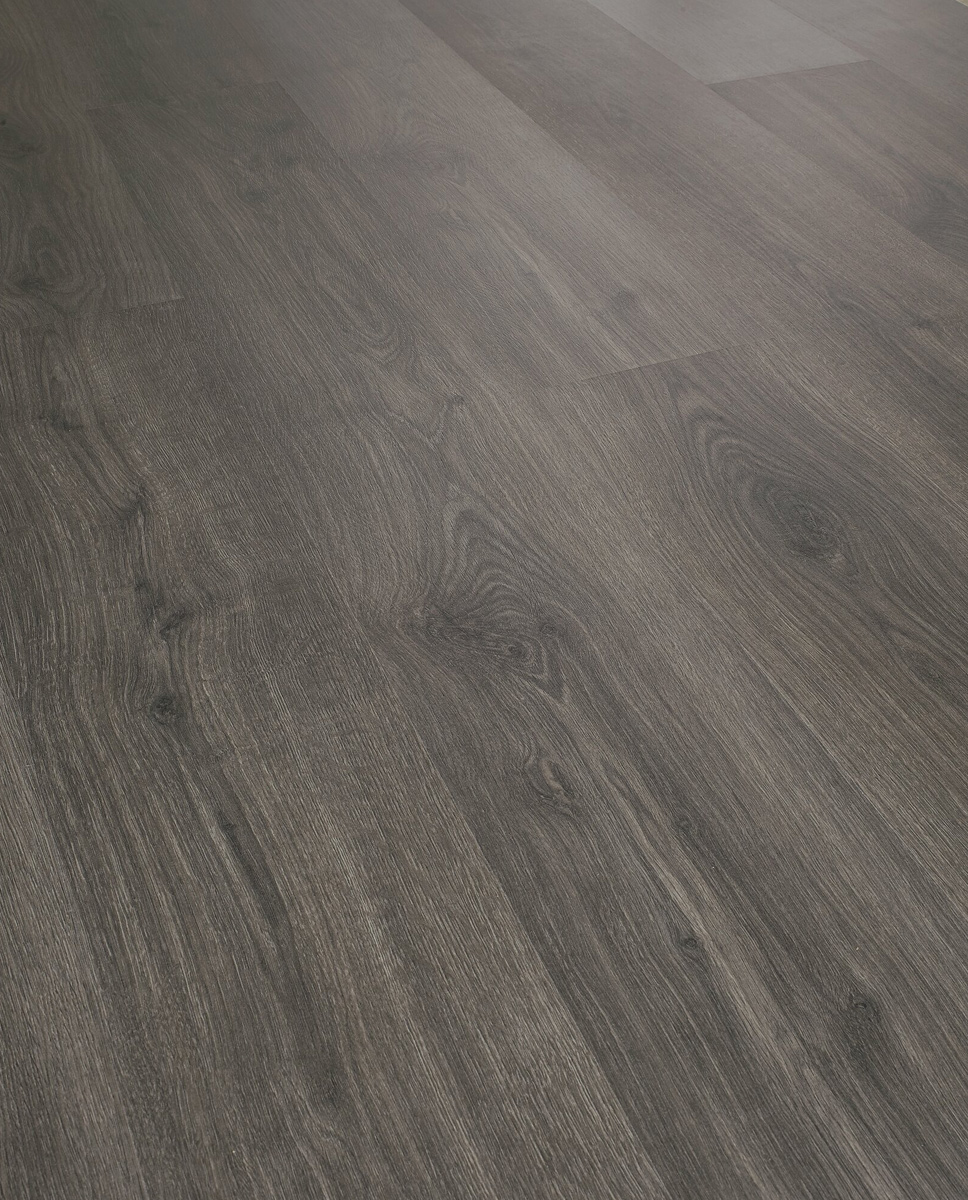 Swiss Krono laminált padló Liberty Natural Oak Coal 4933